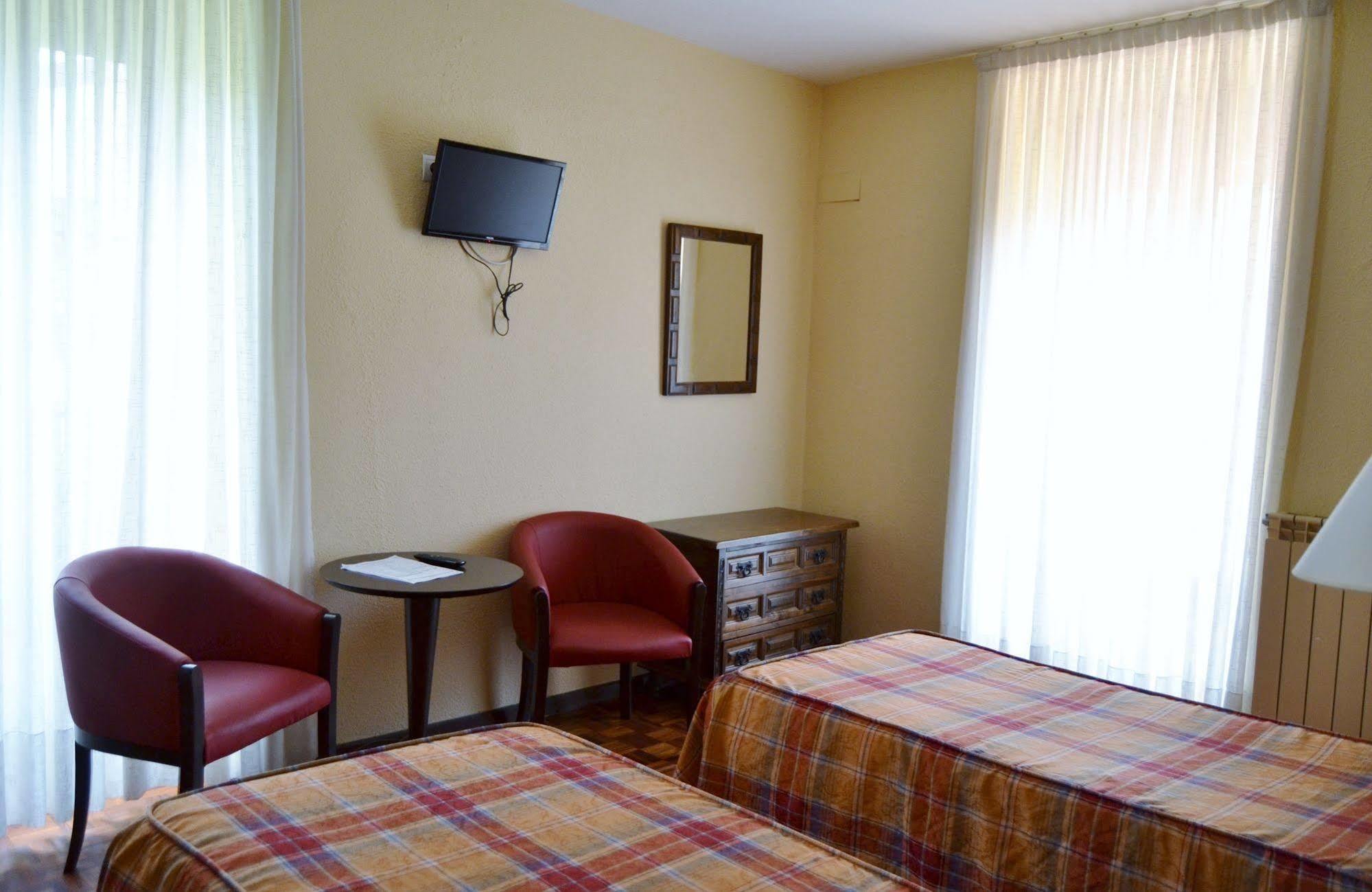 Hotel Termas De Liérganes エクステリア 写真