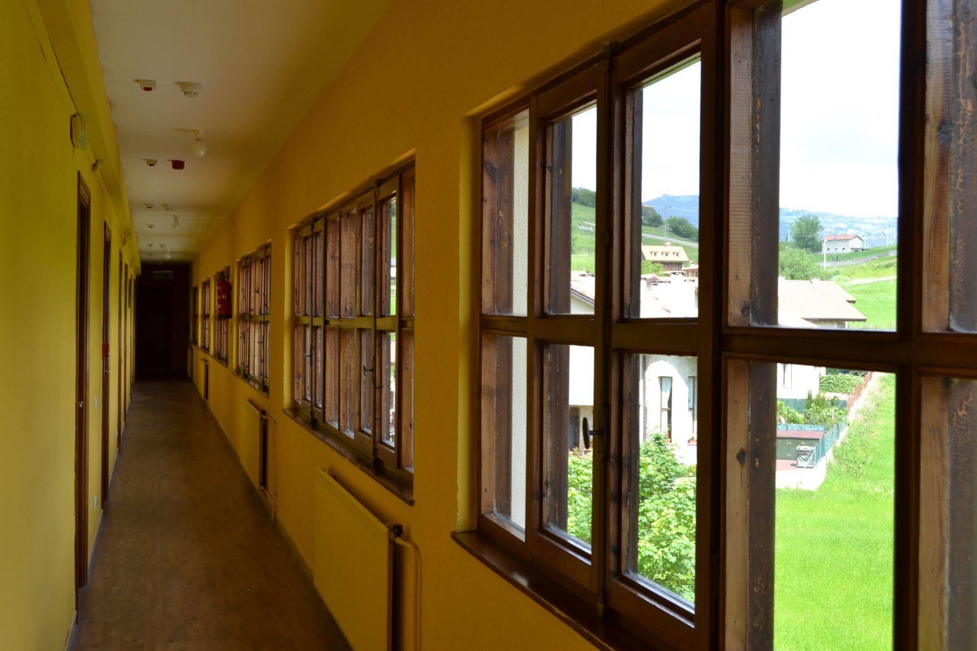 Hotel Termas De Liérganes エクステリア 写真