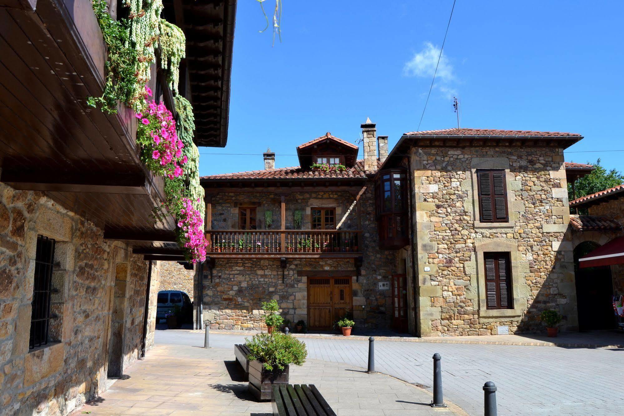 Hotel Termas De Liérganes エクステリア 写真
